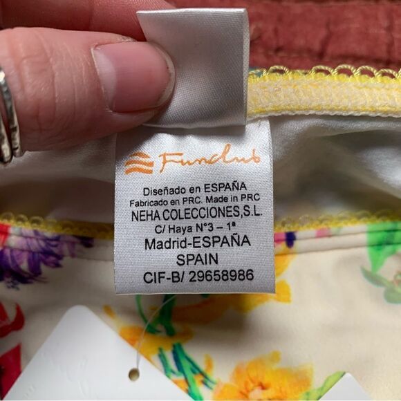 NWT Floral Bikini Bottom size Medium - Picture 4 of 7